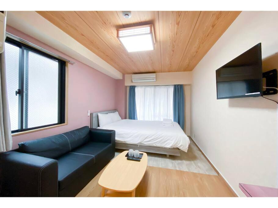 We Guest House Tokio Buitenkant foto